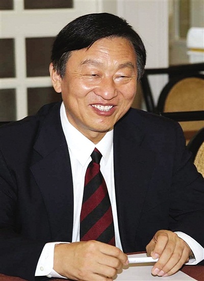 北京外国语大学党委书记杨学义。资料图片
