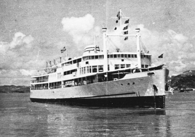 1946年民生公司在加拿大订购的虎门号轮船。新中国成立后，在卢作孚的指挥下，民生公司滞留在港的17艘船舶驶回大陆。