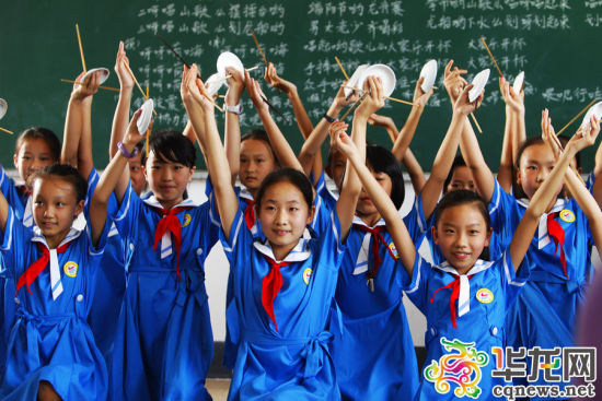 2011年，“旱码头龙舟歌会”被列入重庆市非遗项默李市小学成为该项目传承教育基地